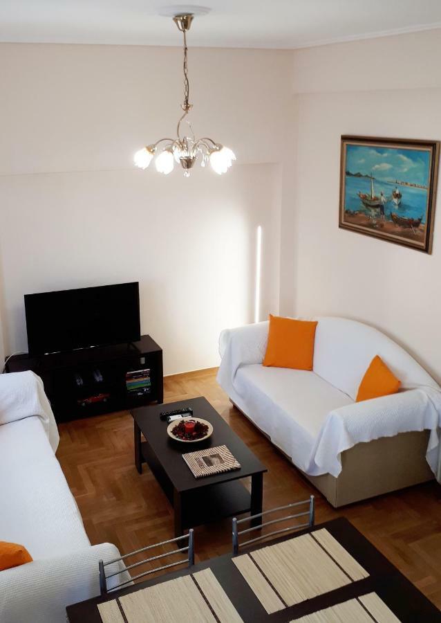 Stylish Apartment Near Katechaki Atenas Exterior foto